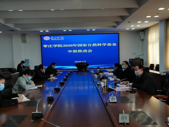 说明: 1